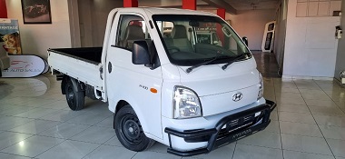 2020 Hyundai H100 2.4D Dropside - Excellent Condition, Full Service History, Spare Key, Towbar, Airbags, Air Conditioning, Roadworthy Certificate.